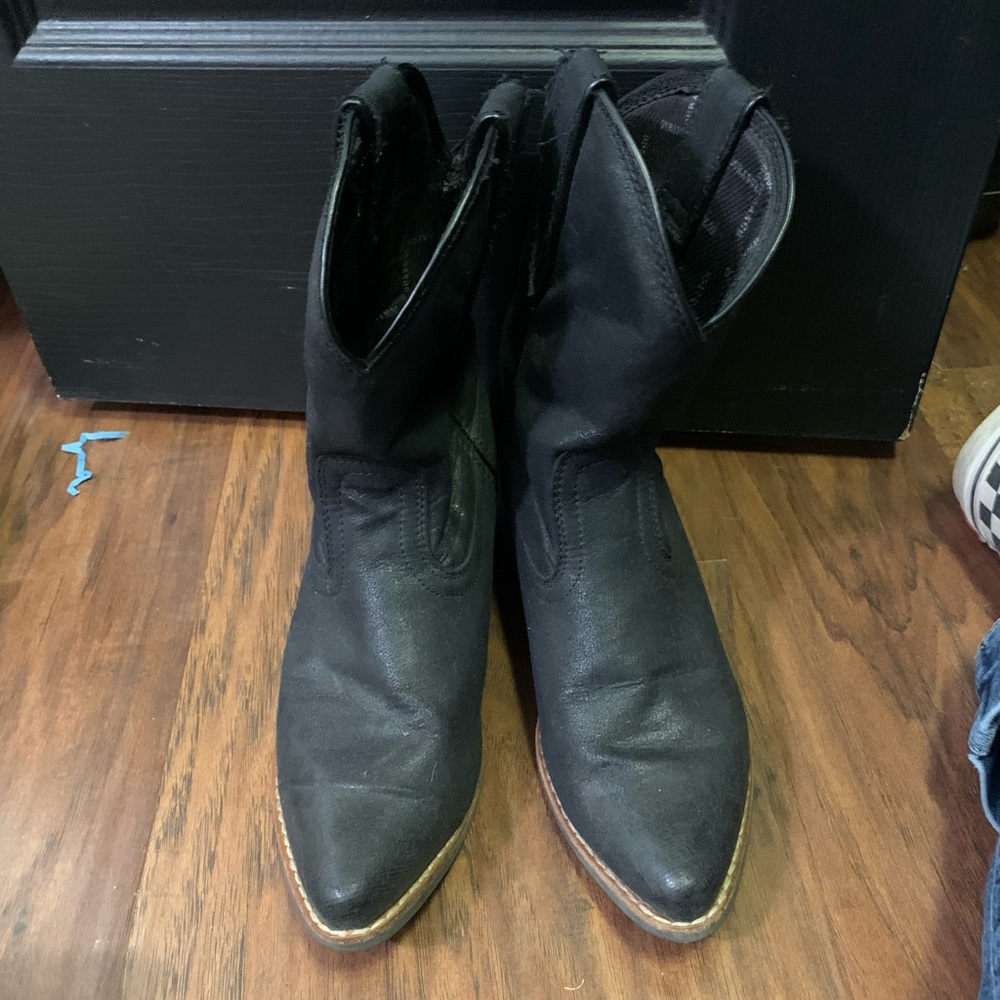 Durango booties worn a handful of times size 6.5